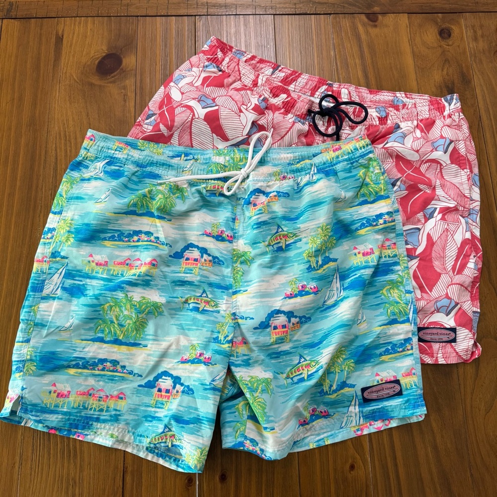 Vineyard Vines Blue and Pink Swim Trunks Tropical Quick-Dry